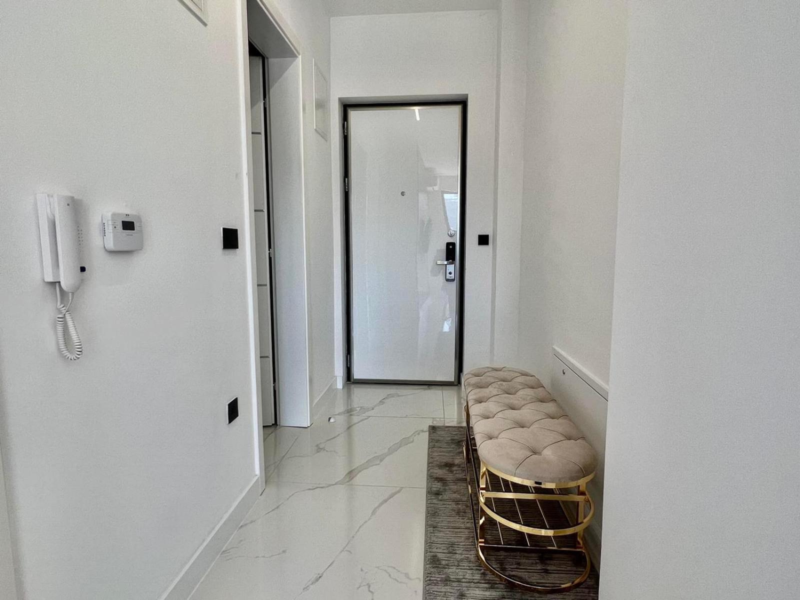 Apartment Capital33